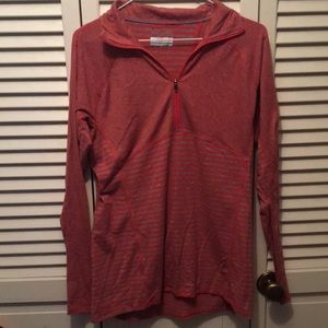 Columbia half zip pullover.